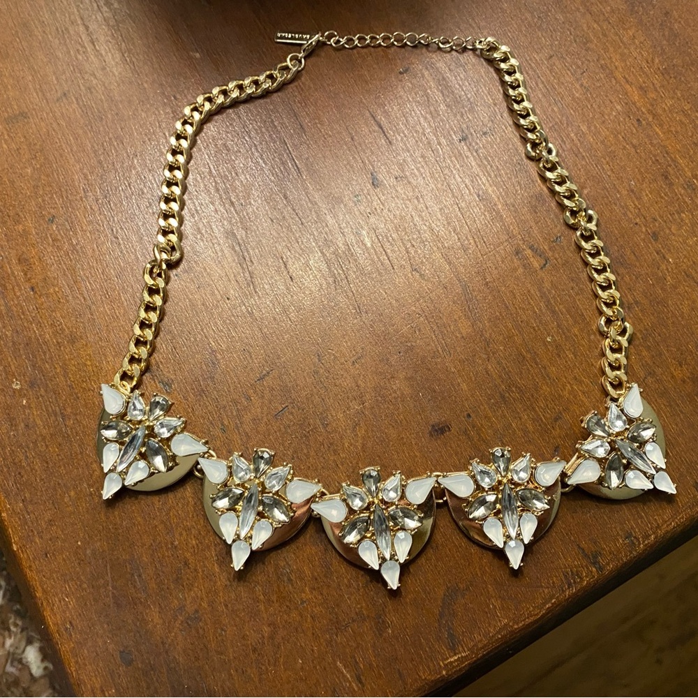 💛🤍New! Baublebar Crystal and Gold Statement Necklace